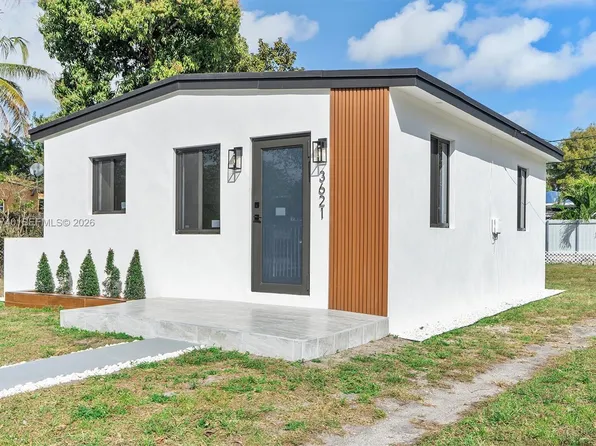 3621 SW 48th Ave, Hollywood, FL 33023