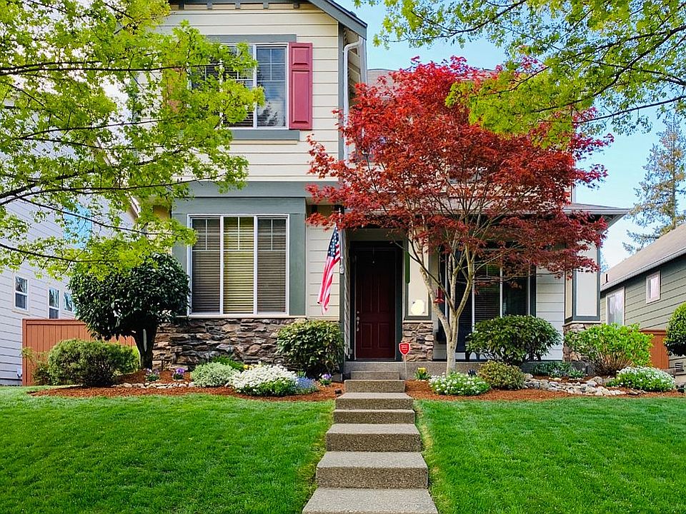 1st image of 9026 Campus Glen Dr NE