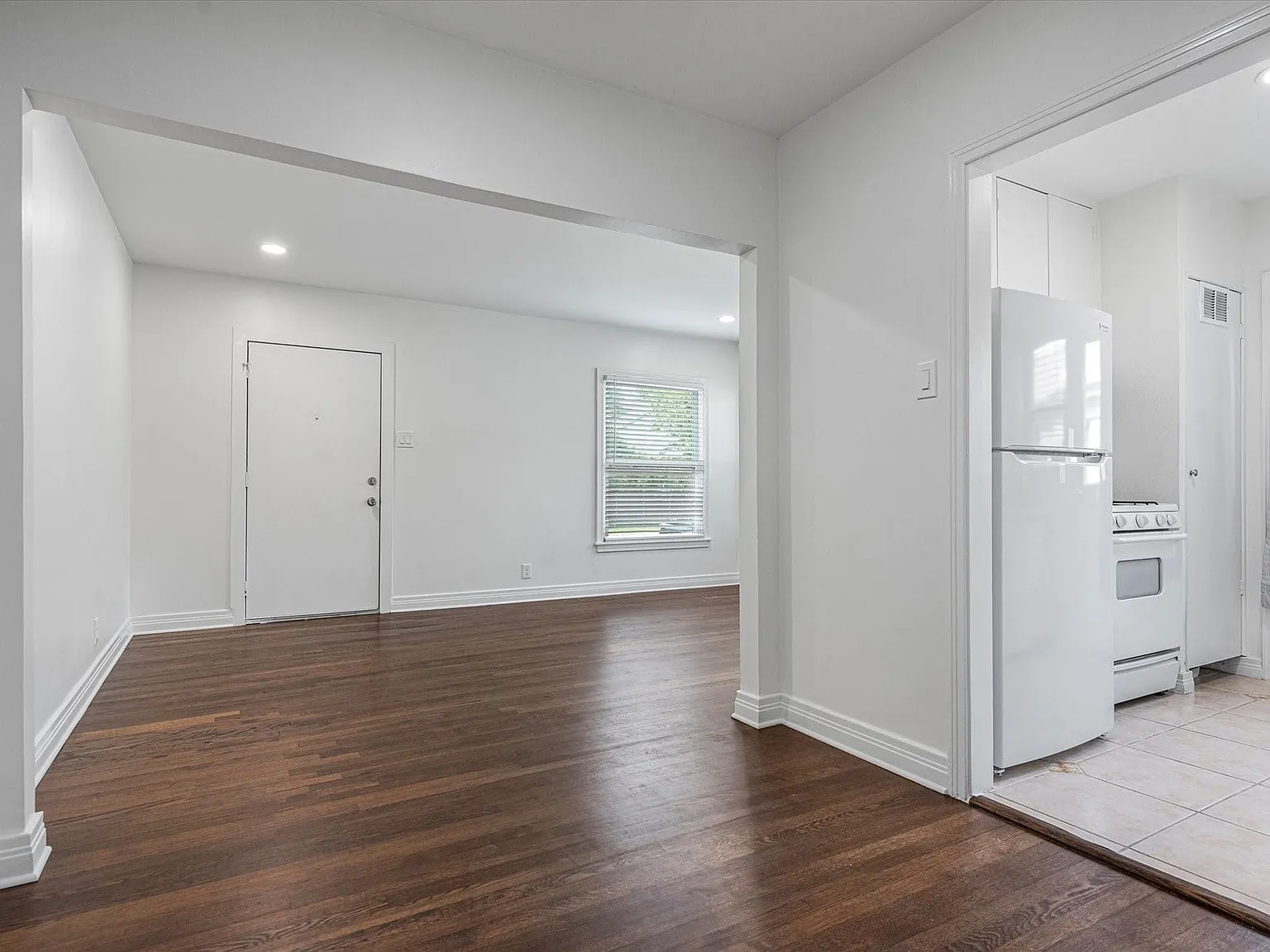 1 bed, 1.0 bath, 646 sqft, $1,625 — Photo 4