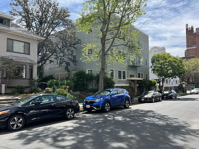Staten AvenueApartments