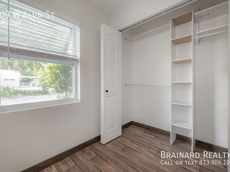 309 W Alva St — Photo 21