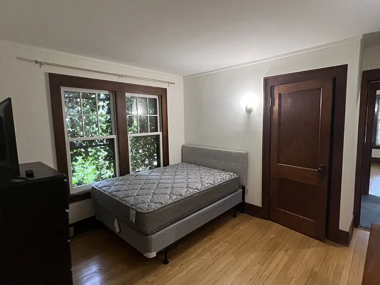 115 Heights Ct — Photo 19