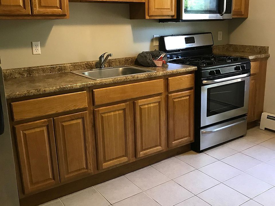 2nd image of 20 Richard St