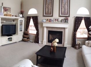 2 Walter Rd, Westlake, OH 44145