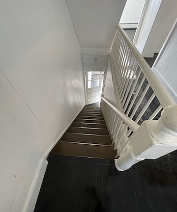 4th image of 157 6th St Floor 2
