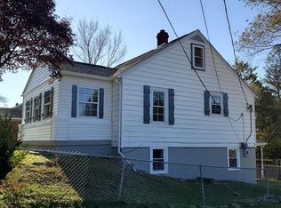 967 Cemetery Rd, Martinsburg, WV 25404