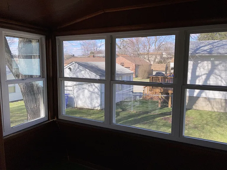1142 Bechtel St — Photo 12