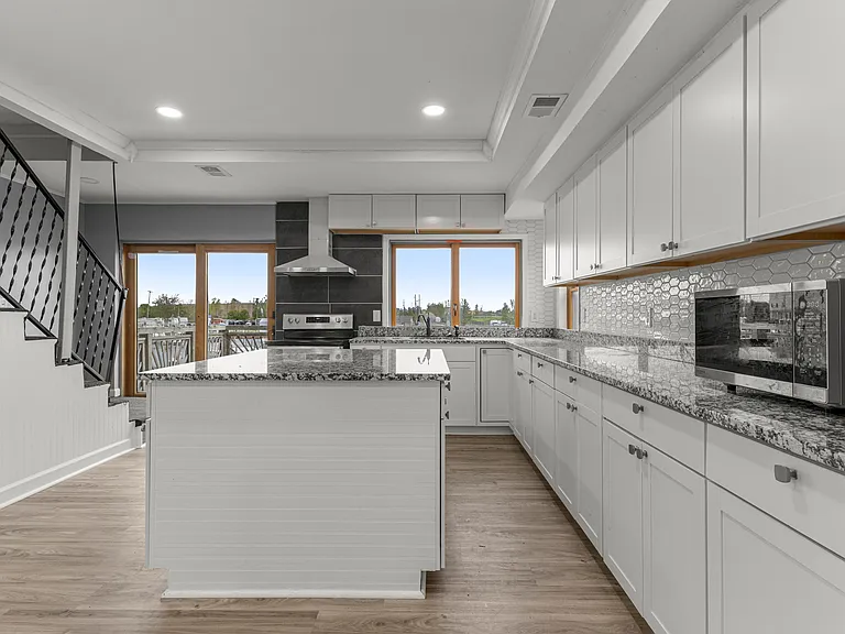 9 Walnut St — Photo 15