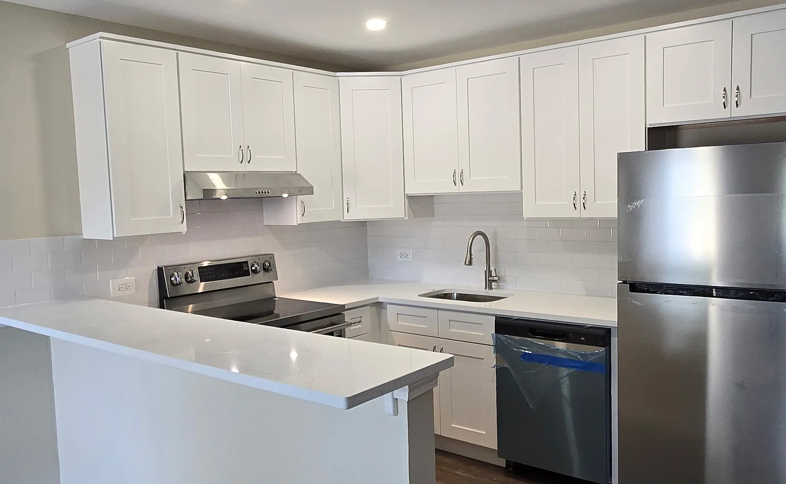 1 bed, 600 sqft, $1,400 — Photo 1