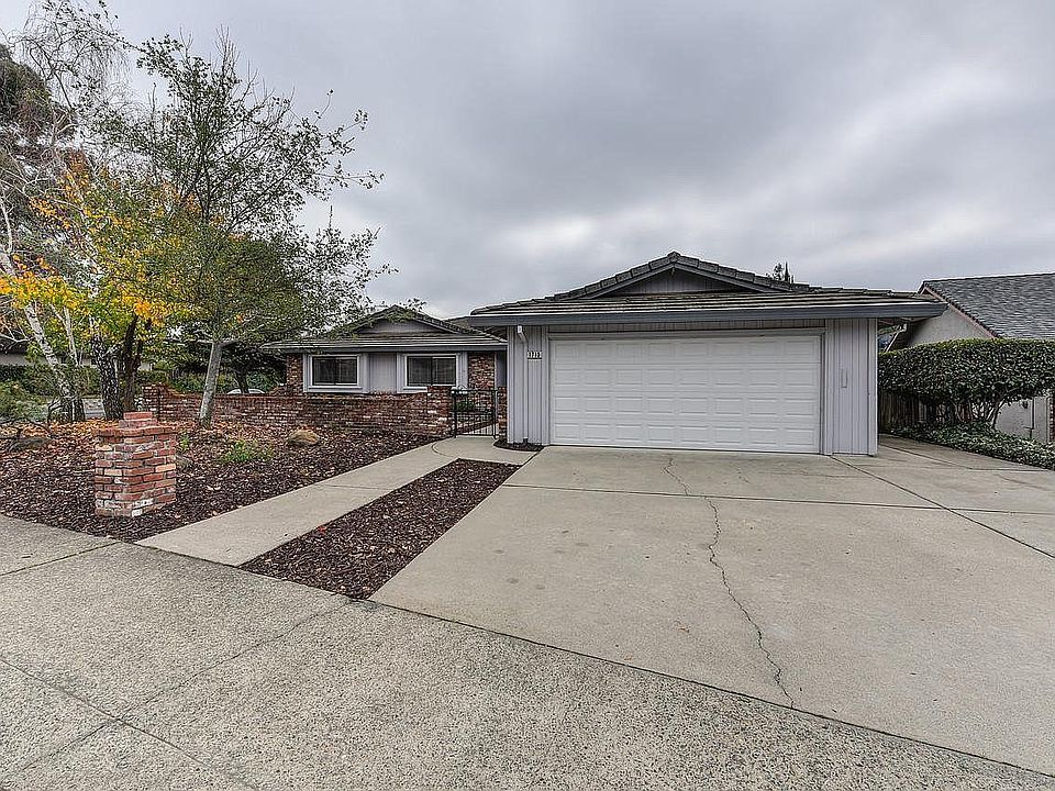 1st image of 1710 Meadowlark Way