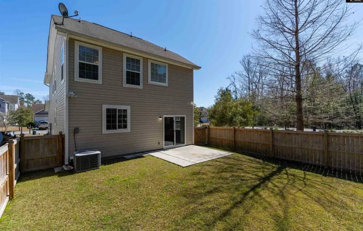 Building Photo - 8807 Kellum Dr