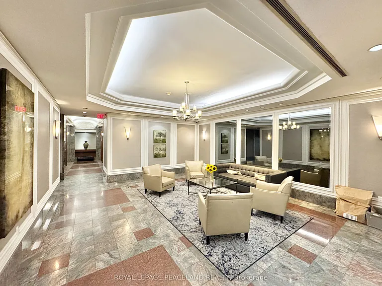 24 Wellesley St W #1709 — Photo 3