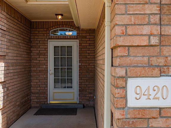 3rd image of 9420 Corsico Pl NW