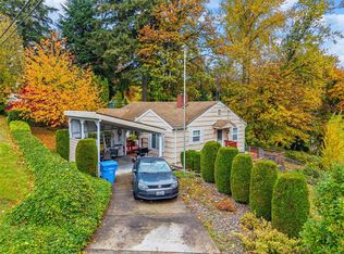 126 Old Beacon Hill Dr #A, Longview, WA 98632