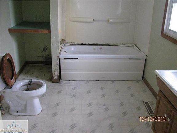 5th image of 516 Garfield Ave
