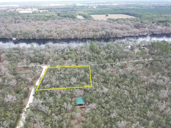 SE Pelican Rd, Branford, FL 32008