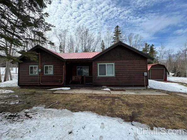 14115 N Ellen St, Grand Marais, MI 49839