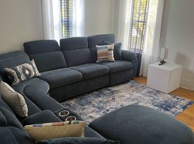 160 Stafford Ave