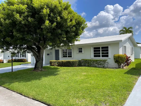 706 SW Lake Court, Boynton Beach, FL 33426