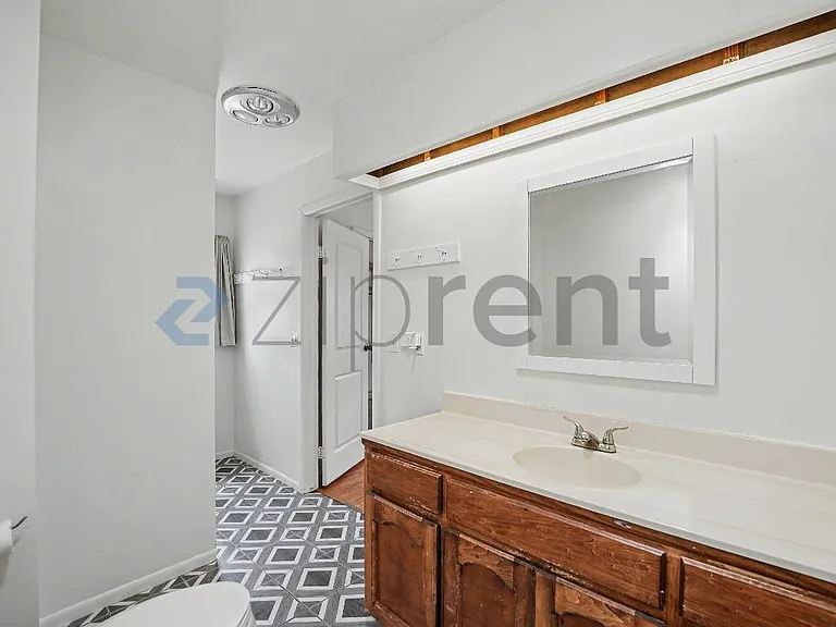 344 N Poli Ave — Photo 18