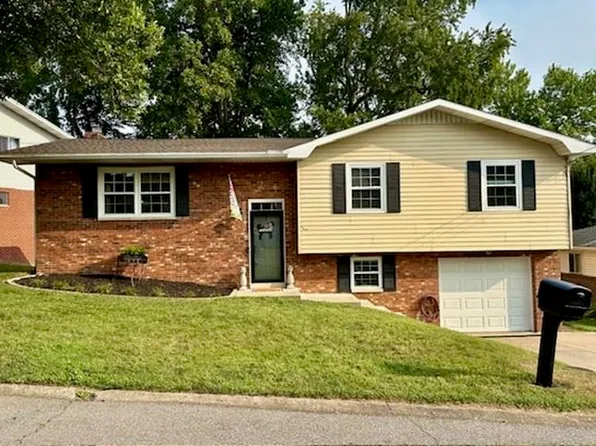 40 Simpson Dr, Huntington, WV 25705