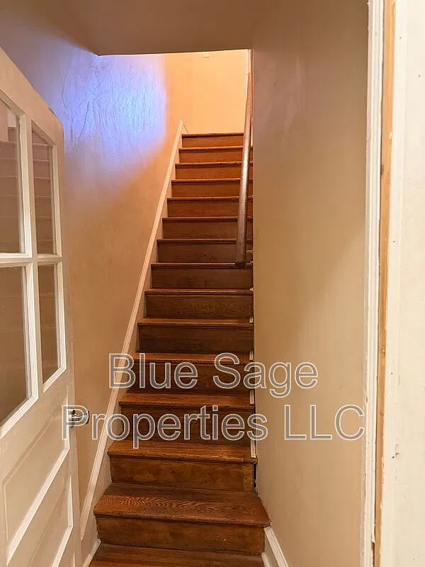 1 bed, 1.0 bath, 600 sqft, $1,095 — Photo 2