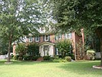 1st image of 412 Glouchester Ct