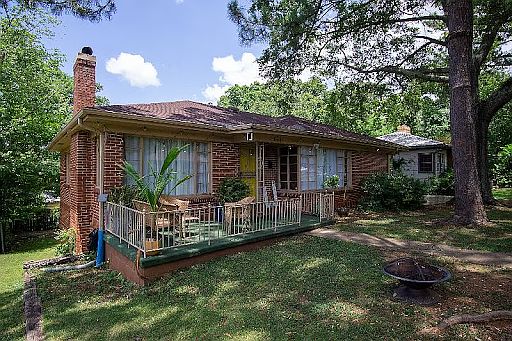 Front of the house from the Left