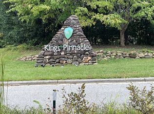 5112 Kings Pinnacle Dr, Kings Mountain, NC 28086