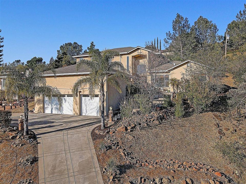 1st image of 2877 Knollwood Dr