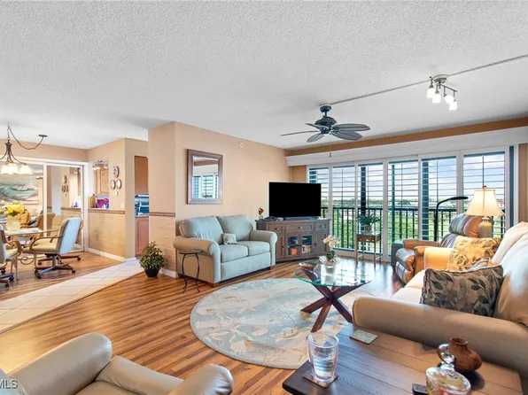 7406 Lake Breeze Dr APT 615, Fort Myers, FL 33907