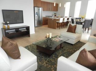 2752 N Clay St APT 300, Denver, CO 80211
