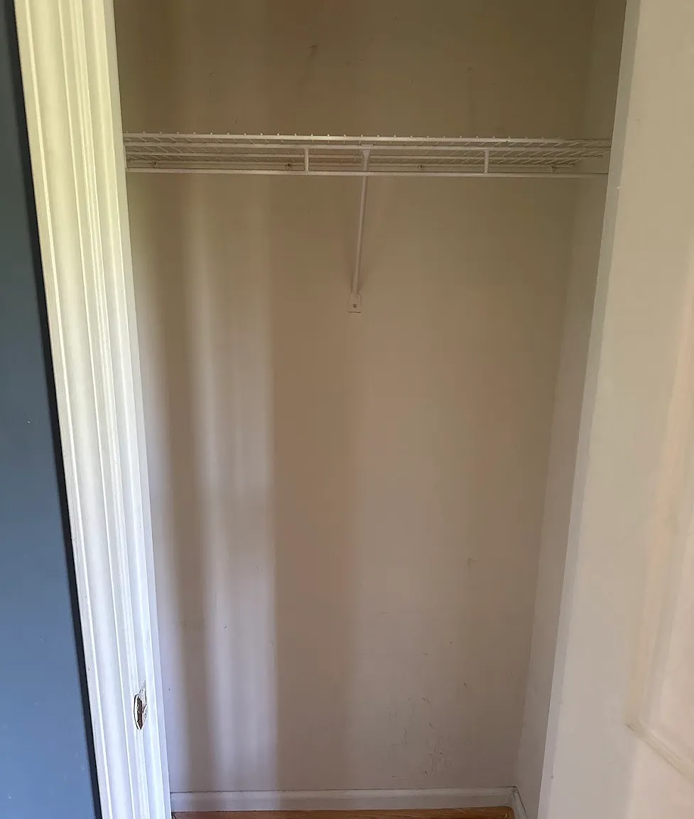 4 bed, 2484 sqft, $800 — Photo 4