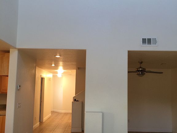 5th image of 671 Florence Dr
