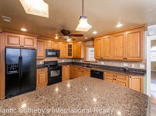 4905 Curling Rd, Virginia Beach, VA 23455