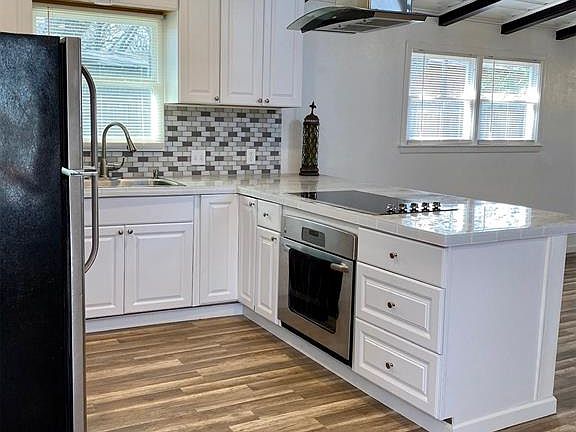 5th image of 5260 Lambeth Ln