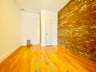 Rented by PadRabbit LLC