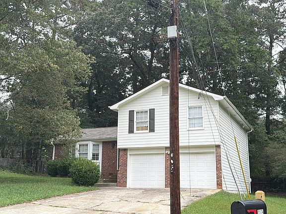 2nd image of 2170 Tiffany Ln