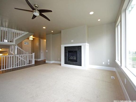 4th image of 75 E Catamaran Way