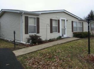 156 Deerfield Dr, Souderton, PA 18964