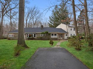 94 New Monmouth Rd, Middletown, NJ 07748