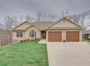 445 Worth St, Holts Summit, MO 65043