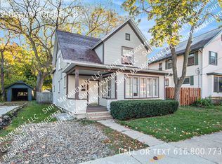 62 Grand Ave NE #2, Grand Rapids, MI 49503