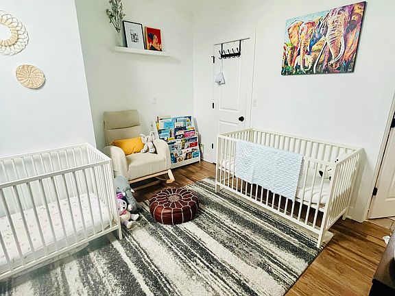 5th image of 3450 N Troy St #2F