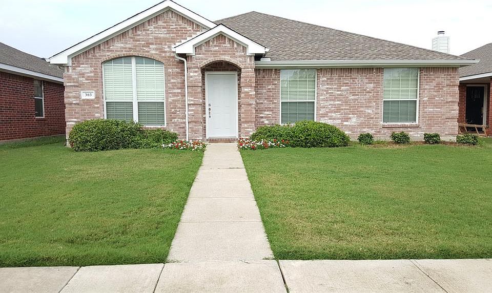 1st image of 303 Pemberton Dr