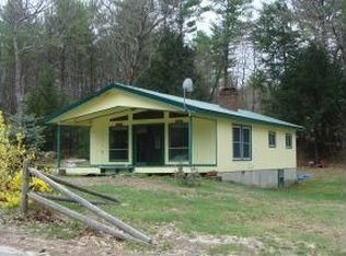 12 Franklin Pierce Dr, Webster, NH 03303