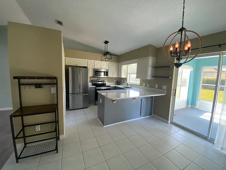 3915 E Lake Todd Dr — Photo 9