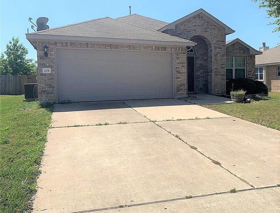 1st image of 201 S Treasure Oaks Dr