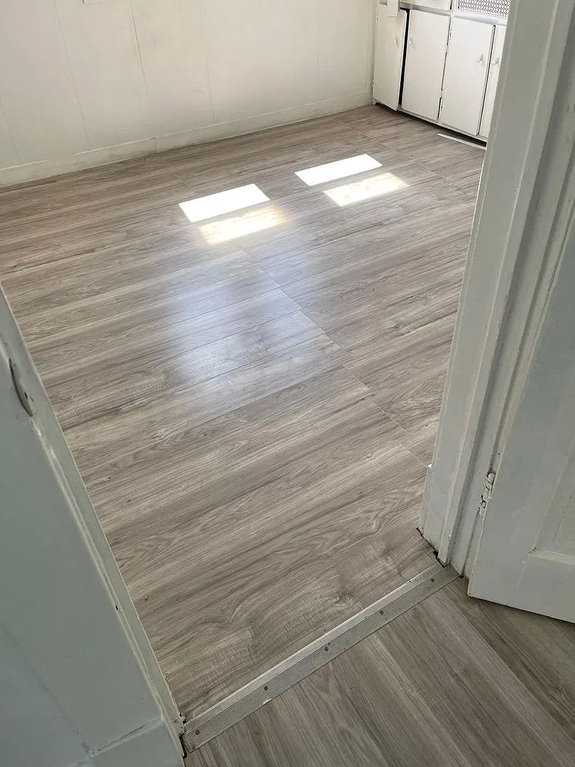 Charming 2 BD 1 Bath (1st floor) — Photo 3