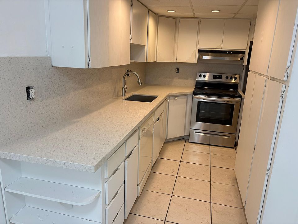 2nd image of 14250 SW 62nd St APT 508